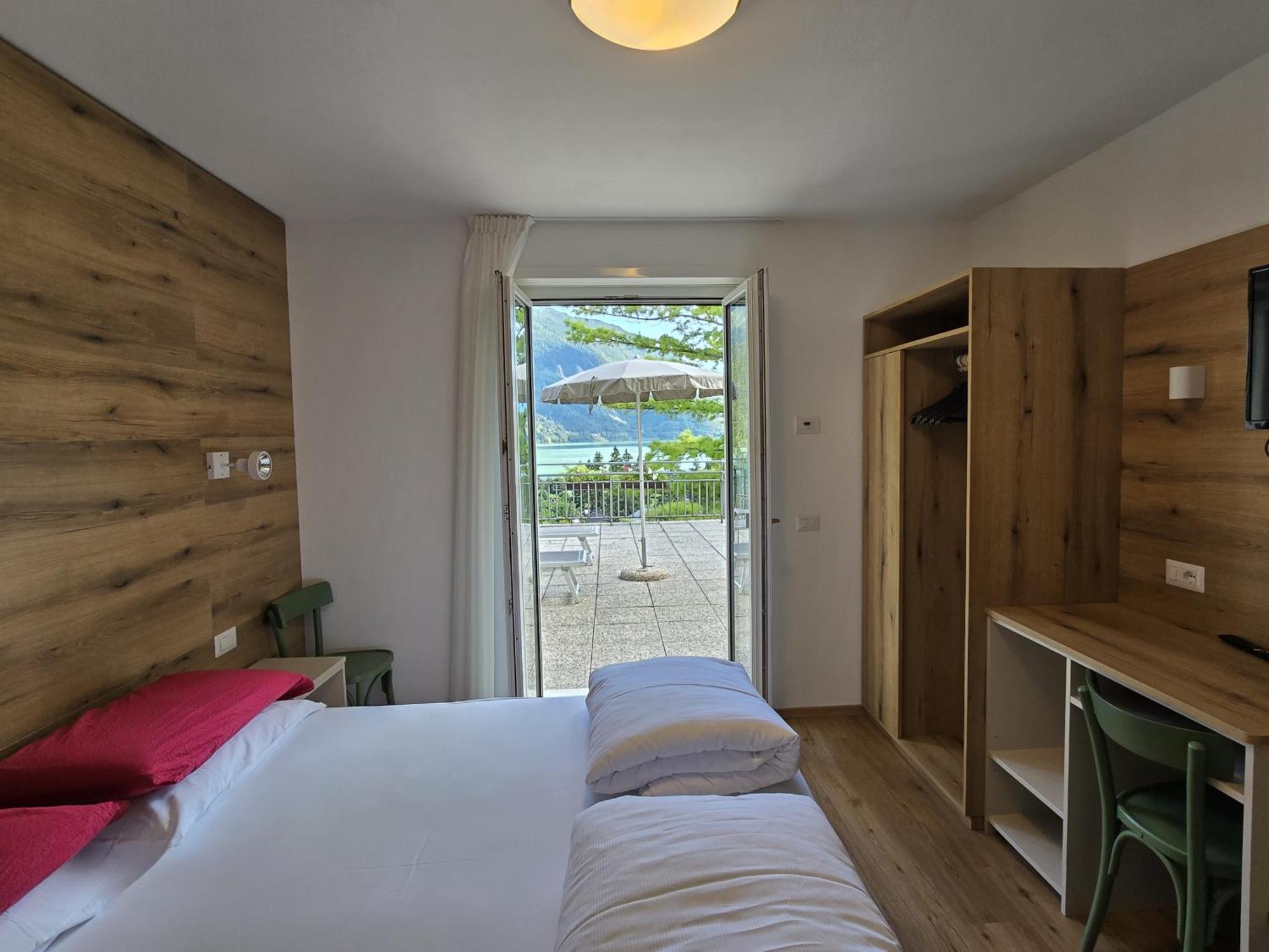 Hotel Miramonti Molveno Exteriör bild