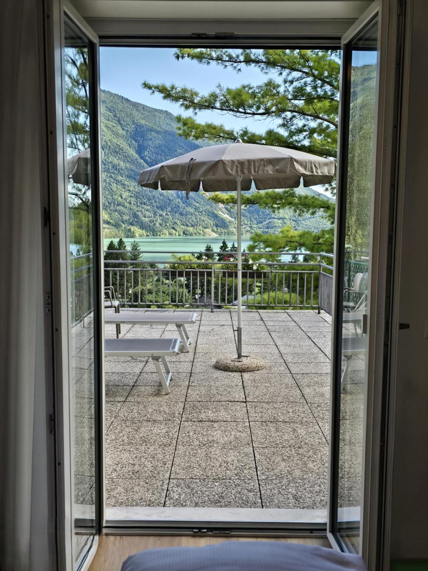 Hotel Miramonti Molveno Exteriör bild