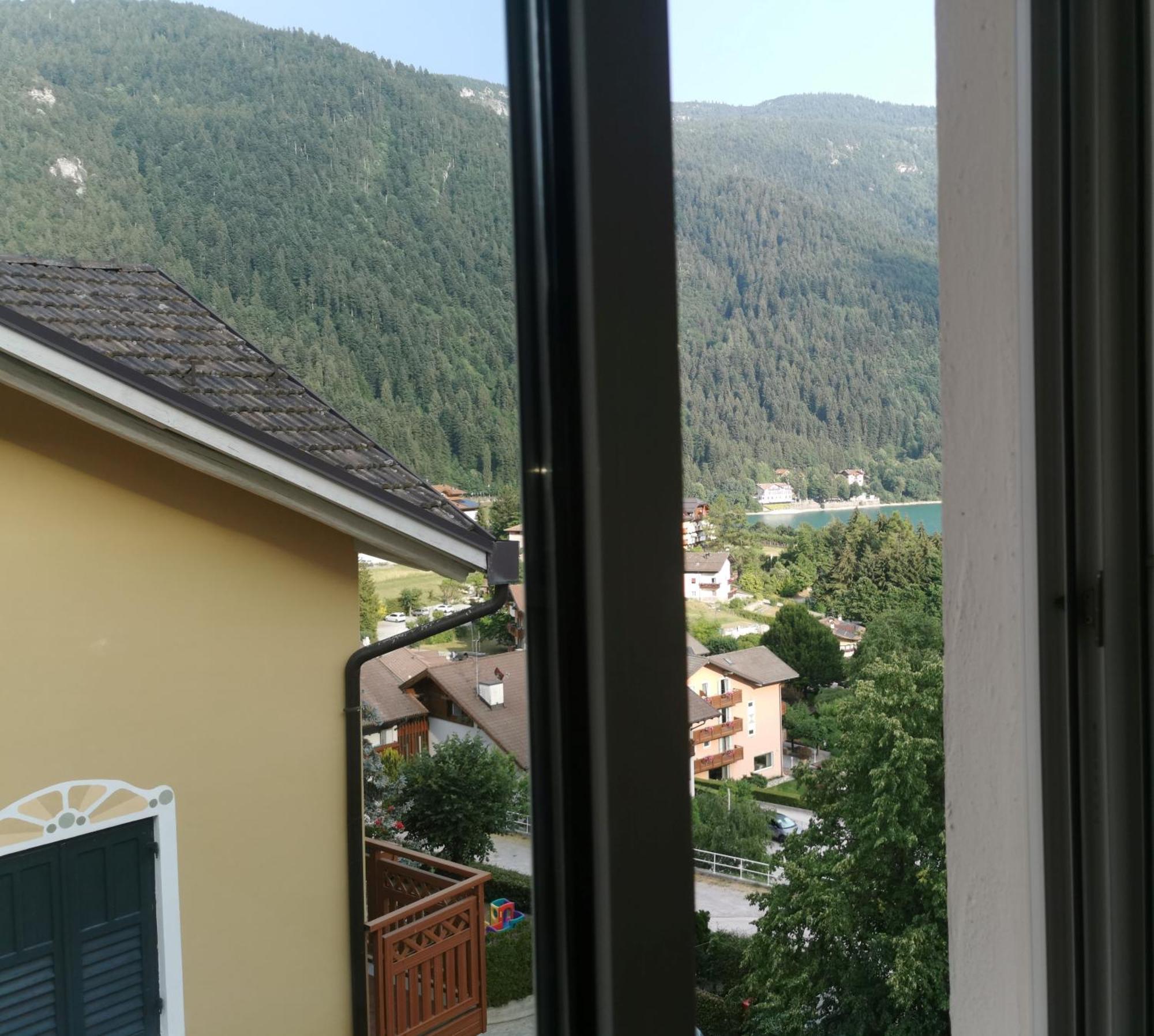 Hotel Miramonti Molveno Exteriör bild
